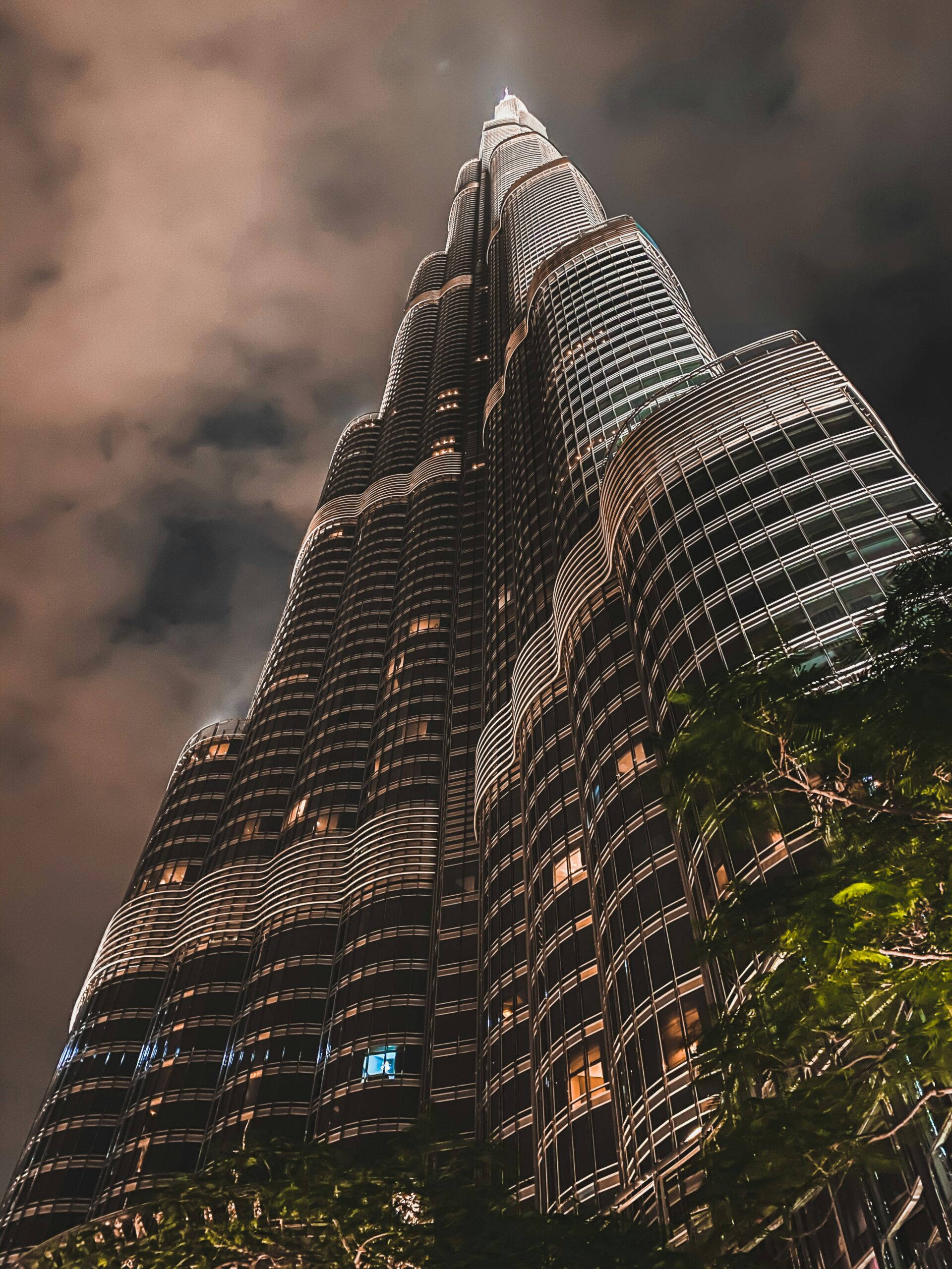 Read more about the article 20 Amazing Things You Need to Know About the Burj Khalifa